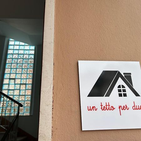 Un Tetto Per 2 Apartment Sant'Elpidio a Mare Bagian luar foto