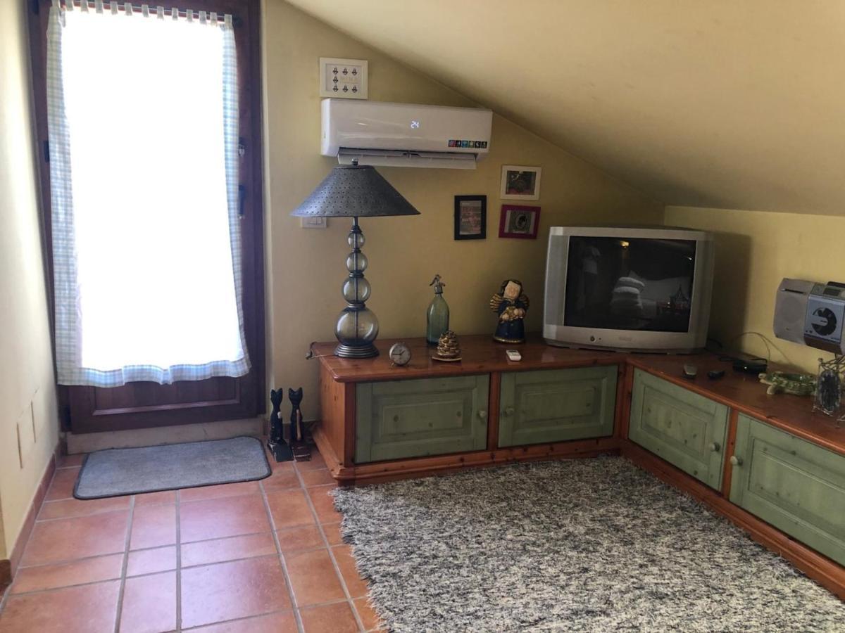 Un Tetto Per 2 Apartment Sant'Elpidio a Mare Bagian luar foto